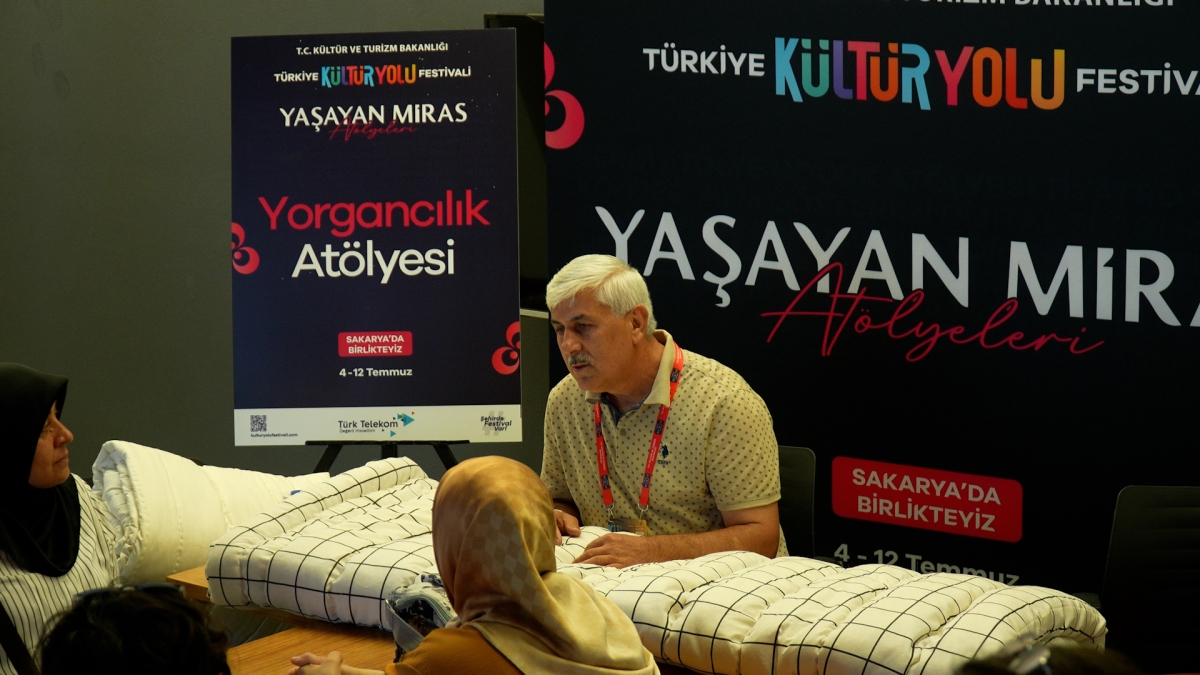 ürkiye Kültür Yolu Festivali’ne ilk kez ev sahipliği yapan Sakarya, kültür ve sanatla buluştu. FotoMaraton’dan geleneksel el sanatlarına, çocuk etkinliklerinden konserlere kadar uzanan zengin program, sanatseverlerden tam not
