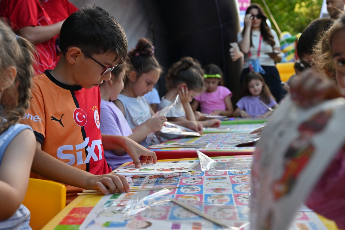 Sakarya Kültür Yolu Festivali’nde Sanat Rüzgârı: İkinci Gün Dolu Dolu Geçti (İŞTE GÜNÜN ÖNE ÇIKAN FOTOĞRAF KARELERİ )