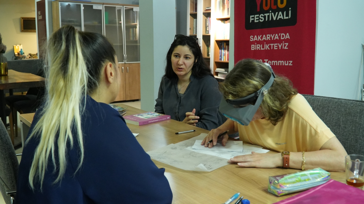 Sakarya Kültür Yolu Festivali, geleneksel el sanatlarından edebiyat buluşmalarına, klasik müzik konserlerinden fotoğraf sergilerine kadar uzanan zengin programıyla sanatseverlere unutulmaz anlar yaşatıyor. (GÜNÜN FOTOĞRAF KAR