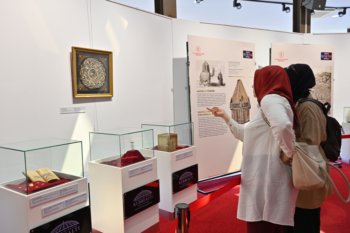 Sakarya, kültür ve sanatın birleştirici gücüne ev sahipliği yapmaya devam ediyor. Türkiye Kültür Yolu Festivali kapsamında düzenlenen etkinlikler, altıncı gününde de şehri renkli bir atmosfere büründürdü.