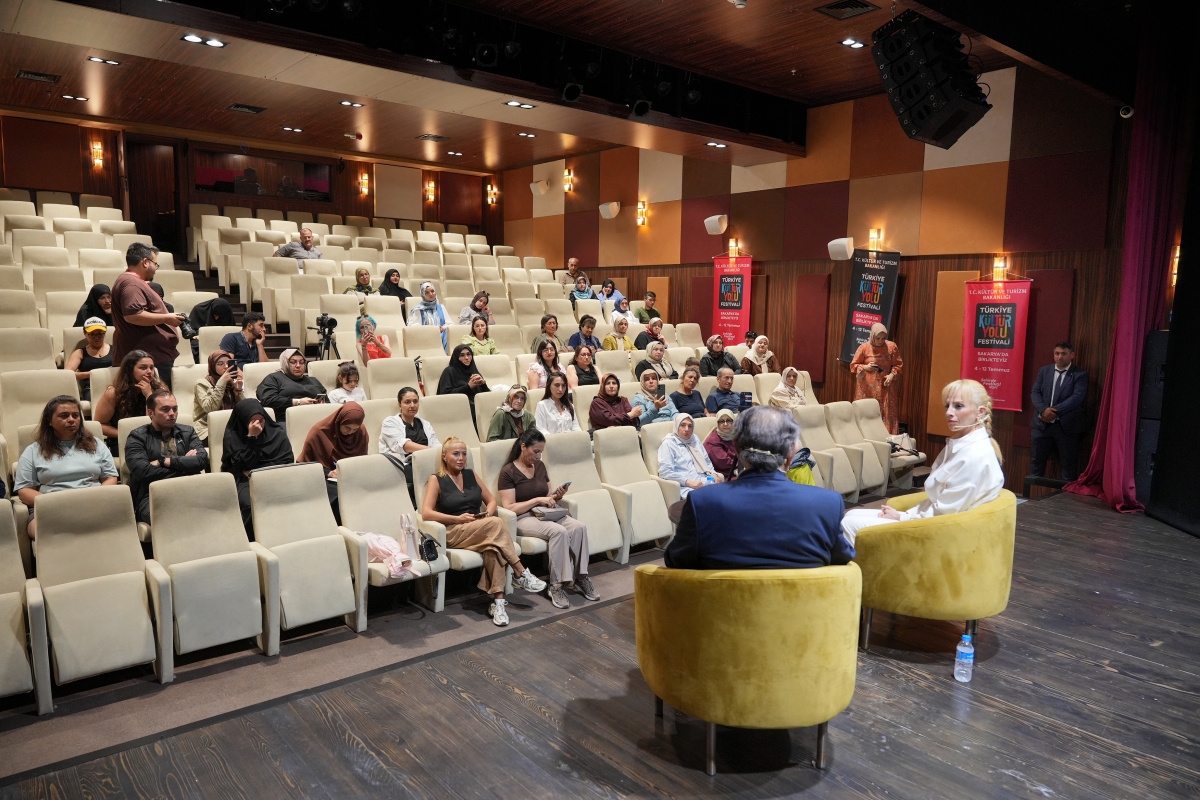 Sakarya Kültür Yolu Festivali’nde Sanat Rüzgârı: Yedinci Güne Geleneksel İzler Damga Vurdu