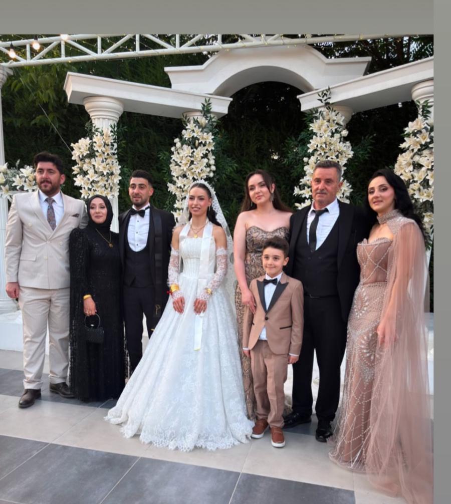 Günay ve Kafalı Ailelerinin Mutlu Günü: Ömer Faruk ile Nursena Dünyaevine Girdi! GÜNÜN ÖNE ÇIKAN FOTOĞRAF KARELERİ