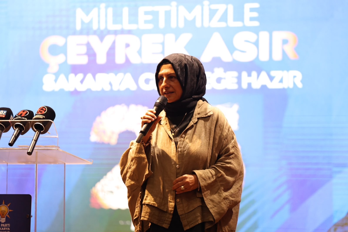 AK Parti Sakarya’da 25. Yılını Kutladı - AK Parti Sakarya’da Çeyrek Asırlık Buluşması - AK Parti Çeyrek Asırlık Yolculukta Bir Araya Geldi AK Parti’nin kuruluşunun 25. yıl dönümü dolayısıyla AK Parti Sakarya İl Başkanlığı