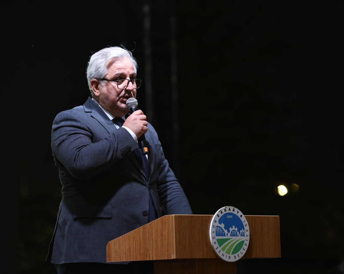 Sakarya’nın kültürel zenginliğini yaşatmak ve gelecek nesillere aktarmak amacıyla Sakarya Büyükşehir Belediyesi tarafından geleneksel hale getirilen Sakarya Kültür Festivali, Millet Bahçesi’nde 3’üncü kez kapılarını açtı.