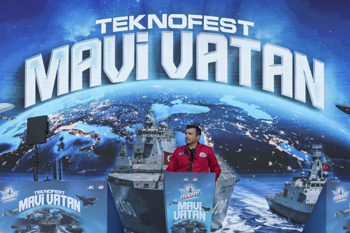 TEKNOFEST Mavi Vatan Gölcük'te Yazıyor Tarihi: Denizlerin Hakimiyeti Türkiye'nin Gençleriyle Başladı!