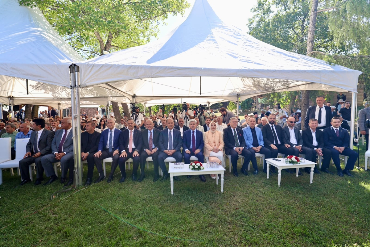 Sakarya’yı peyzaj, süs bitkiciliği ve bahçe sanatları alanında uluslararası bir marka haline getiren PSB Anatolia Fuarı, Sapanca Kırkpınar’da 9’ncu kez görkemli bir törenle kapılarını açtı.