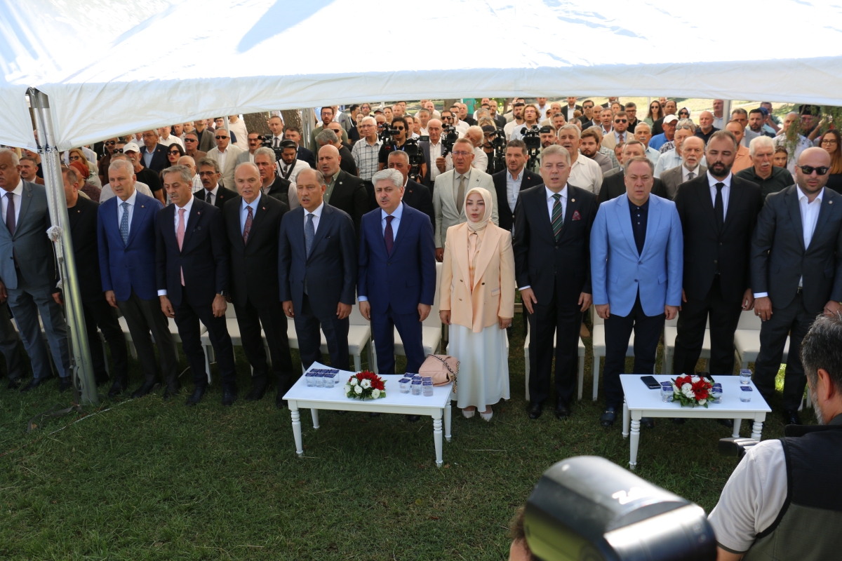 Sakarya’yı peyzaj, süs bitkiciliği ve bahçe sanatları alanında uluslararası bir marka haline getiren PSB Anatolia Fuarı, Sapanca Kırkpınar’da 9’ncu kez görkemli bir törenle kapılarını açtı.