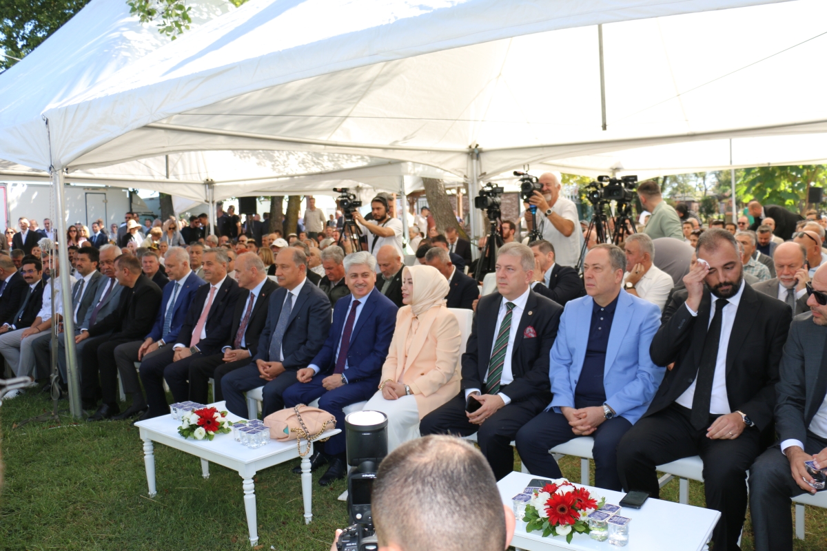Sakarya’yı peyzaj, süs bitkiciliği ve bahçe sanatları alanında uluslararası bir marka haline getiren PSB Anatolia Fuarı, Sapanca Kırkpınar’da 9’ncu kez görkemli bir törenle kapılarını açtı.