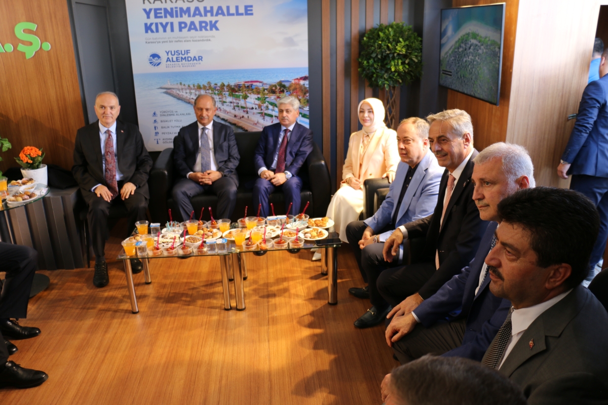 Sakarya’yı peyzaj, süs bitkiciliği ve bahçe sanatları alanında uluslararası bir marka haline getiren PSB Anatolia Fuarı, Sapanca Kırkpınar’da 9’ncu kez görkemli bir törenle kapılarını açtı.