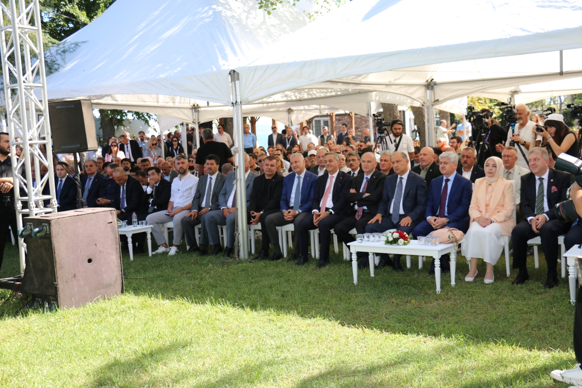 Sakarya’yı peyzaj, süs bitkiciliği ve bahçe sanatları alanında uluslararası bir marka haline getiren PSB Anatolia Fuarı, Sapanca Kırkpınar’da 9’ncu kez görkemli bir törenle kapılarını açtı.