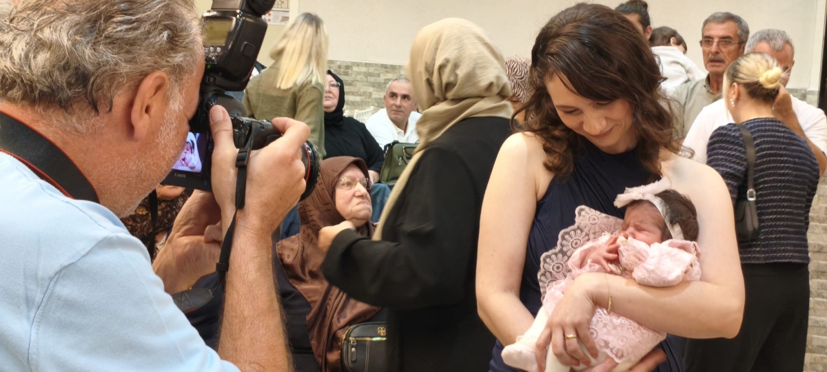 Mutluluğa İmzayı Attılar: Edanur & Kadir Enes Evlendi! SAÇSED Sakarya Sağlık Çalışanları ve Emeklileri Derneği Başkanı Mahmure Çolak’ın biricik oğlu Kadir Enes ile Edanur, Sakarya’da düzenlenen görkemli bir nikah töreniyle ha