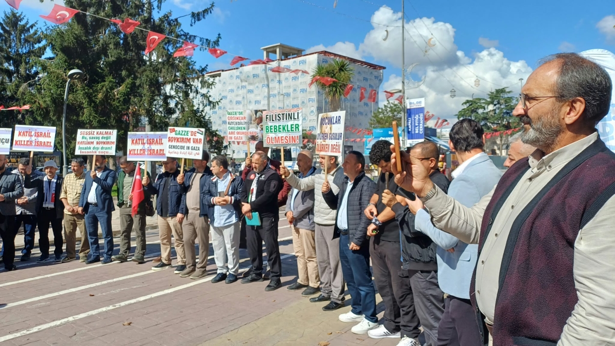 SAKARYA’DA YÜREKLER FİLİSTİN İÇİN ÇİZDİ: