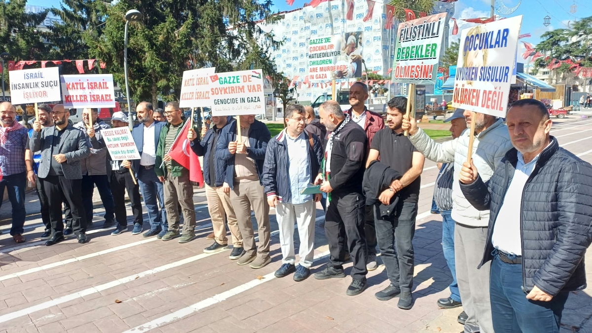 SAKARYA’DA YÜREKLER FİLİSTİN İÇİN ÇİZDİ:
