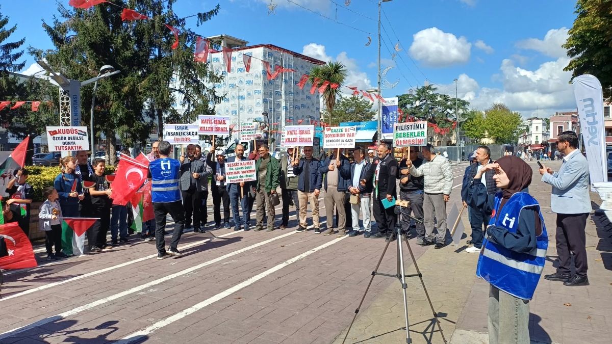 SAKARYA’DA YÜREKLER FİLİSTİN İÇİN ÇİZDİ: