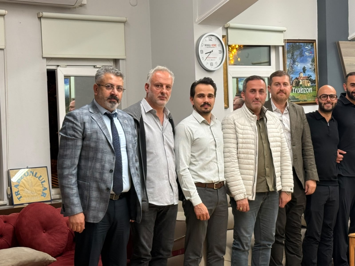 Sakarya’da Güç Birliği: Girişimci Trabzonlular Platformu Kuruldu! Sakarya’da yaşayan Trabzonlu iş insanları, sanayiciler, esnaflar ve farklı sektörlerden girişimciler aynı çatı altında buluştu. “Sakarya’da Daha Güçlü Yarınlar