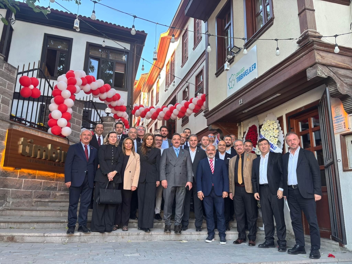 TİMBİR’İN YENİ GENEL MERKEZİ GÖRKEMLİ TÖRENLE AÇILDI: DİJİTAL MEDYADA YENİ BİR DÖNEM BAŞLIYOR!
Türk İnternet Medya Birliği (TİMBİR), dijital yayıncılıkta standartları yükseltecek ve internet medyasını tek çatı altında