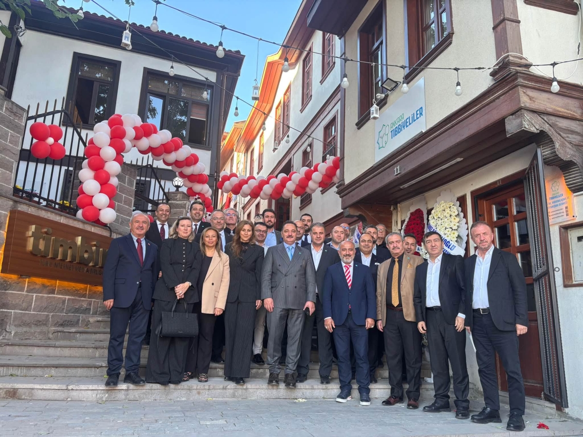 TİMBİR’İN YENİ GENEL MERKEZİ GÖRKEMLİ TÖRENLE AÇILDI: DİJİTAL MEDYADA YENİ BİR DÖNEM BAŞLIYOR!
Türk İnternet Medya Birliği (TİMBİR), dijital yayıncılıkta standartları yükseltecek ve internet medyasını tek çatı altında