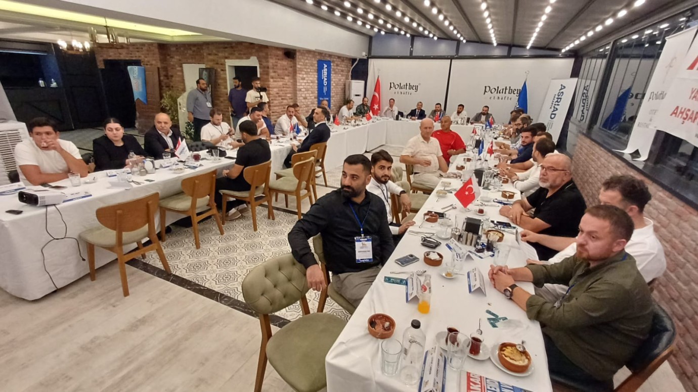 ASRİAD Sakarya Şubesi'nin 16. İş Geliştirme ve Ticaret Toplantısı Yoğun Katılım İle gerçekleşti