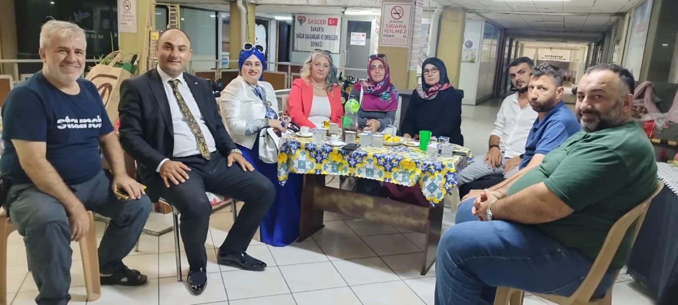 Sakarya'da TİŞAD Tüm İş İnsanları Derneği Temsilcileri Medya ile buluştu