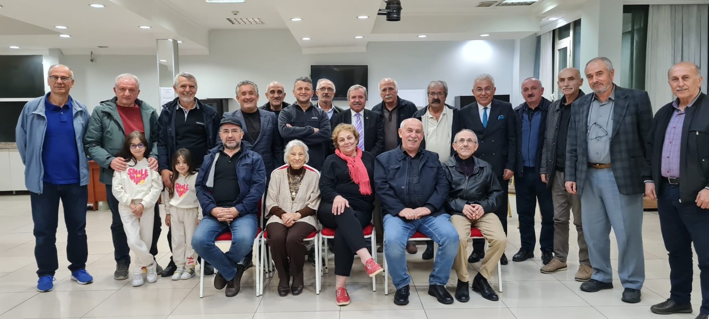 Arifiye Öğretmen Lisesi Mezunları geleneksel buluşmalarına devam ediyor.