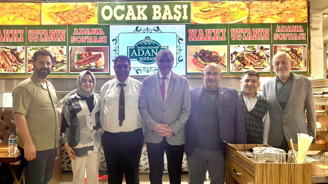 Eski Belediye Başkanı Ekrem Yüce’den Hakkı Usta’nın Adana Sofrası’na ziyaret