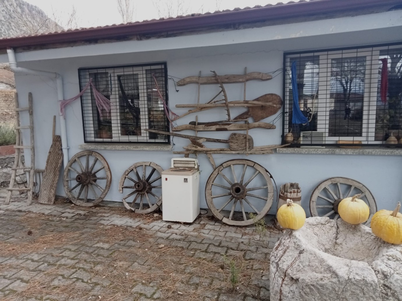Kurşunlu Köyü: Doğal Güzellikleri ve Tarihi Dokusu ile Büyüleyen Bir Cennet