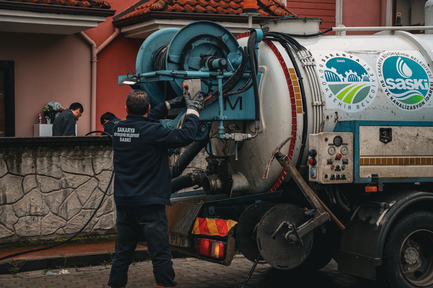 SASKİ'den Gönüllere Dokunan Kandil Sürprizi