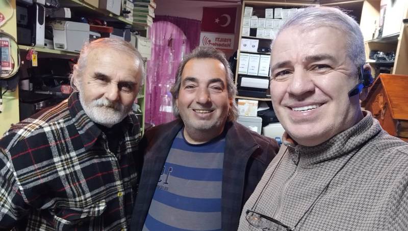 Köfteci Yakup Özgür'den Fısıltı Haberleri Genel Yayın Yönetmeni Sabahattin Birinci'ye Ramazan Ziyareti ve Özel Lezzetler