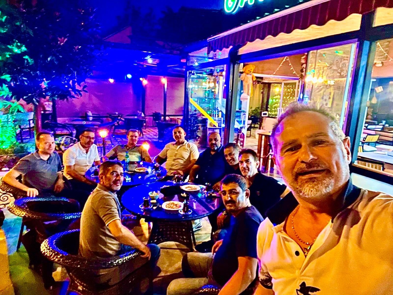 Akif Yener, ‘Efsane Dostlar’ıa ile bir araya geldi