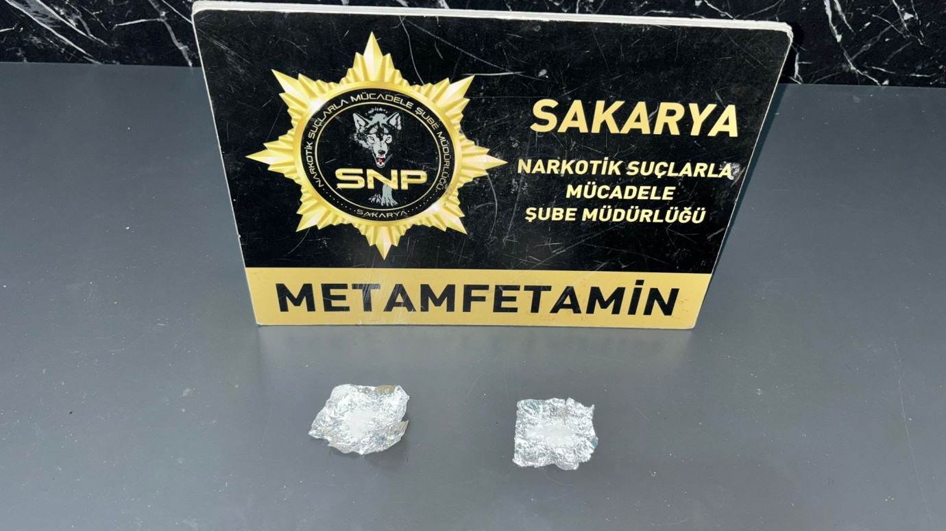 SAKARYA'DA ZEHİR TACİRLERİNE DARBE! 4 OPERASYON, 4 TUTUKLAMA!