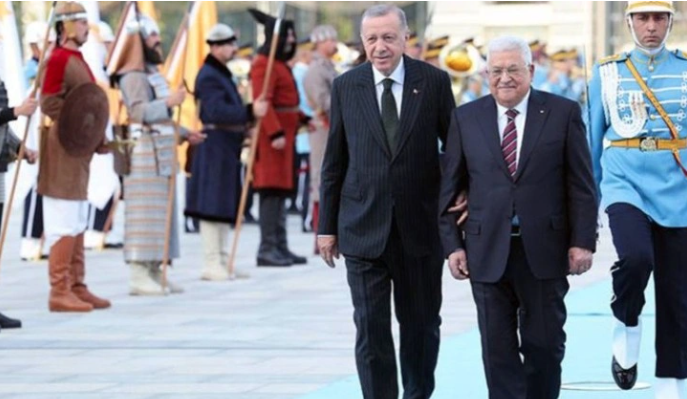 Cumhurbaşkanı Erdoğan, Filistin Devlet Başkanı Abbas'ı resmi törenle karşıladı