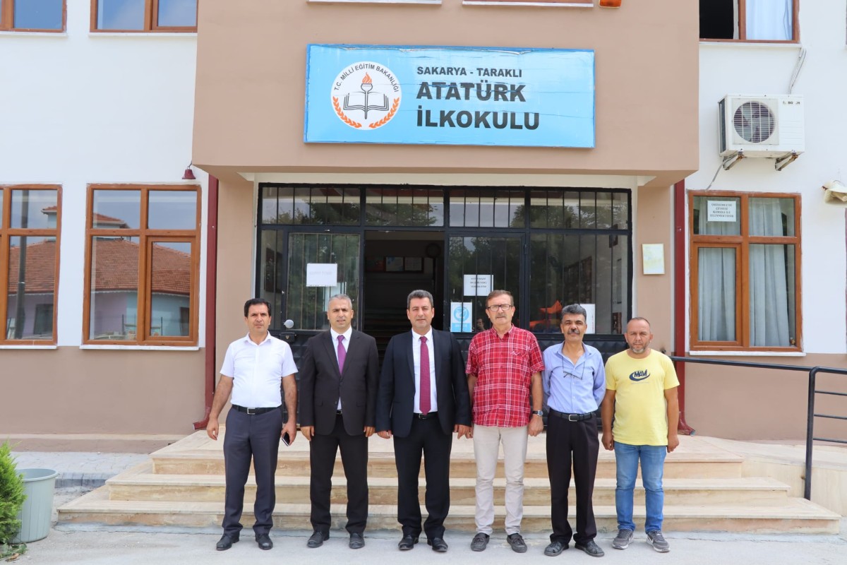 Temel Eğitimde 10 Bin Okul Projesi Kapsamında Onarım Çalışmaları Devam Eden Taraklı Atatürk İlkokuluna Ziyaret