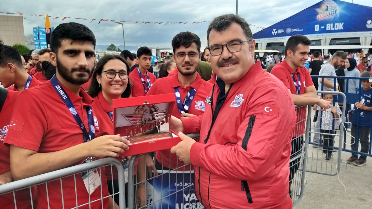 SUBÜ TEKNOFEST’te başarılarıyla göz doldurdu