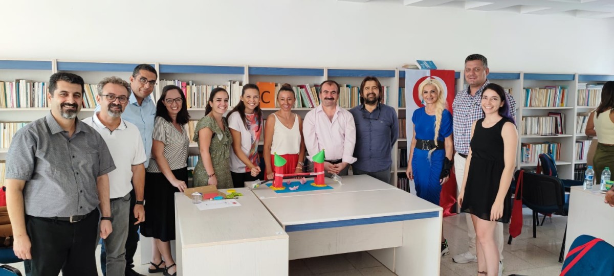 Akademisyenler tarafından KKTC’de öğretmenlere proje eğitimi 