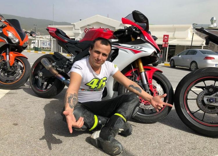 Suat Kosif ülkemizi motor sporlarında başarı ile temsil ediyor!