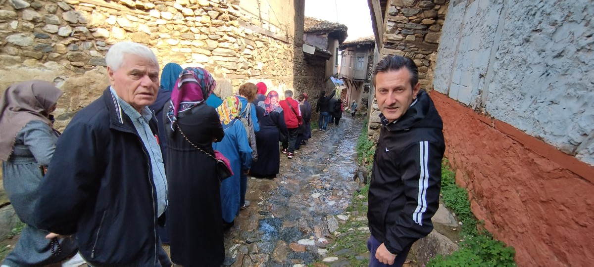 Batı Trakya Türkleri Dayanışma Derneği İzmit Şubesi; CUMALIKIZIK-GÖLYAZI-MUDANYA-TRİLYE TURU