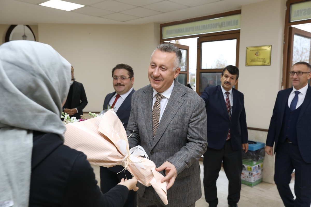 Özel Günde Işıksu’dan Anlamlı Kutlama