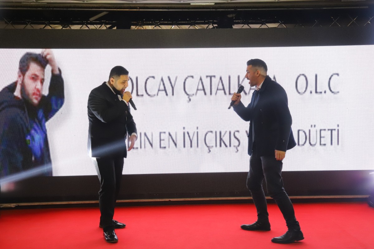 OLCAY ÇATALKAYA VE AREZ BAŞARILARINI ÖDÜLLE TAÇLANDIRDI
