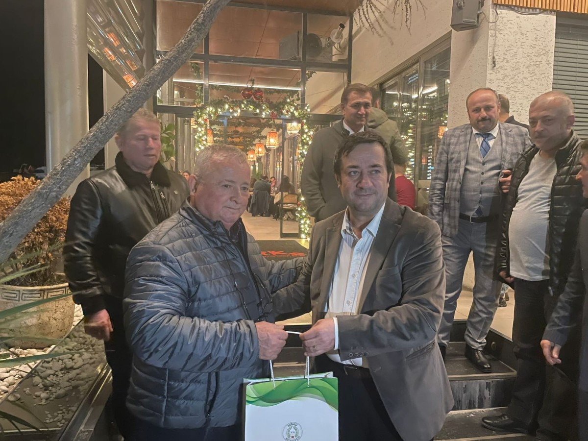 Sakarya Aşıklarını Sakaryalı Yalova Subaşı Belediye Başkanı Sayın Turan Canbay Yalova'da Ağırladı.