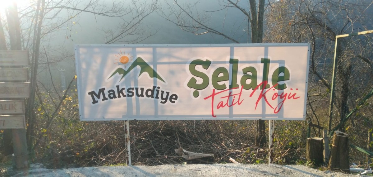 Avukat Alirıza Acartürk ; Sakarya'nın turizmine yeni bir mekan kazandırıldı, Maksudiye Şelale Tatil Köyünde 4 adet Bungalov  Ev