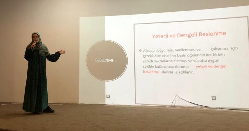 Diyetisyen Gizem İlayda ÇAKMAK tarafından TBM Sağlıklı Yaşam eğitimi gerçekleştirildi.