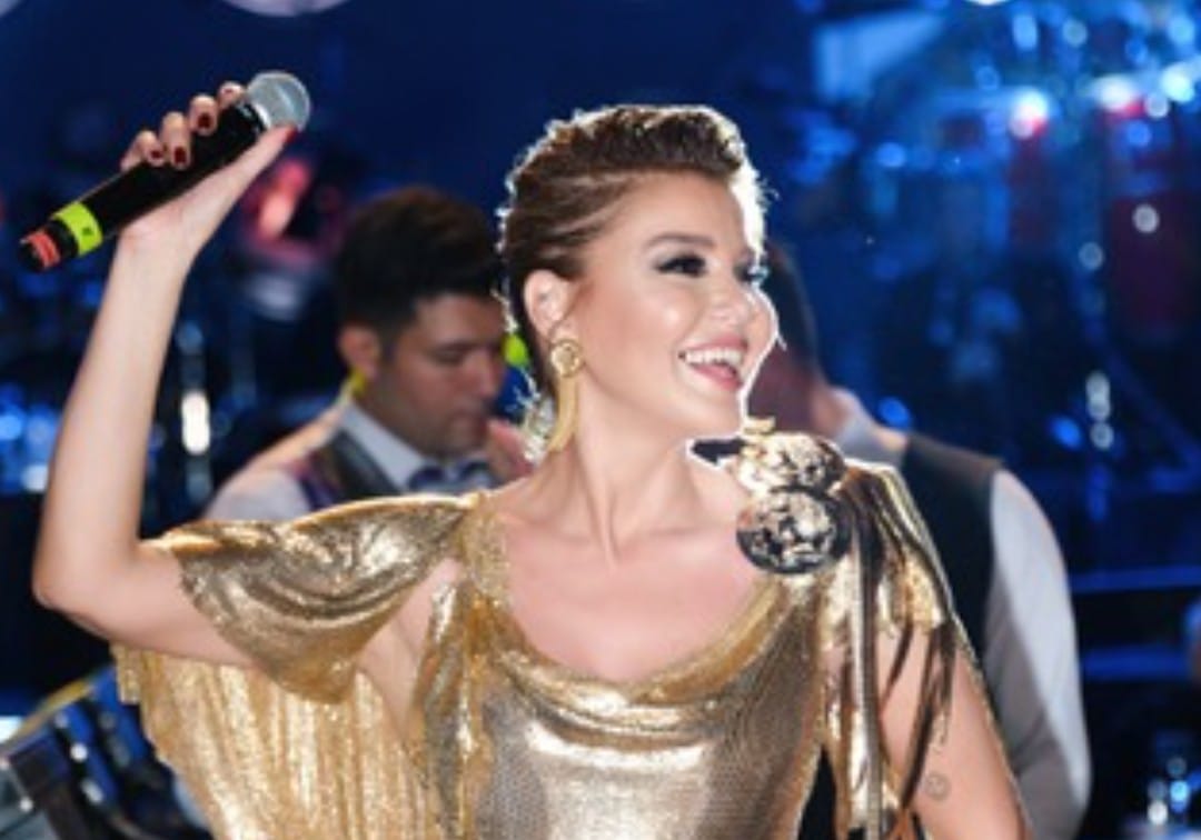 Demir Lady Gülben!
