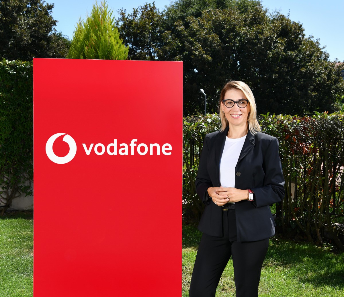 VODAFONE’LULAR 2023’E GİRERKEN 22 MİLYON GB MOBİL İNTERNET KULLANDI