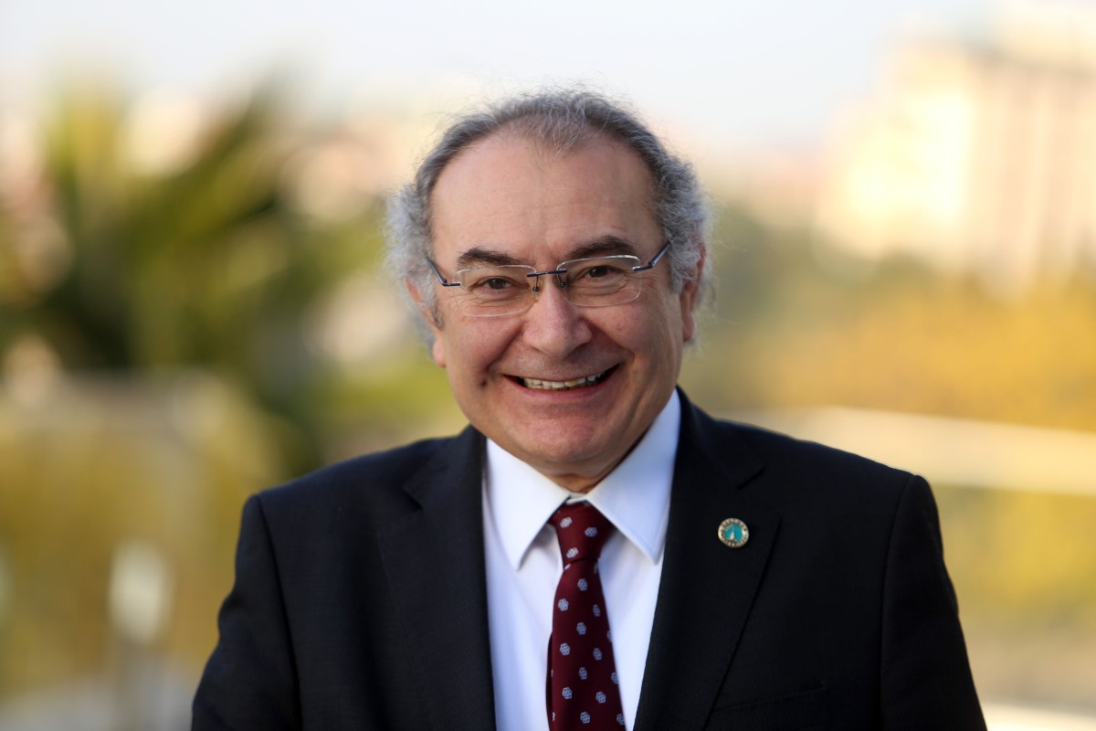Prof. Dr. Nevzat Tarhan, Anne yoksunluğu, otizme dönüşebilir!