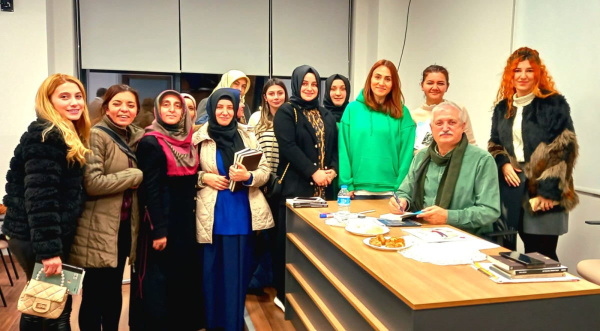 KIRKLANMIŞ PORTRELER'E KARASU'DA BÜYÜK İLGİ 