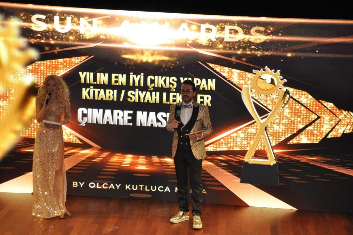 SUN AWARDS ÖDÜLLERİ MUHTEŞEM GECE İLE SAHİPLERİNİ BULDU