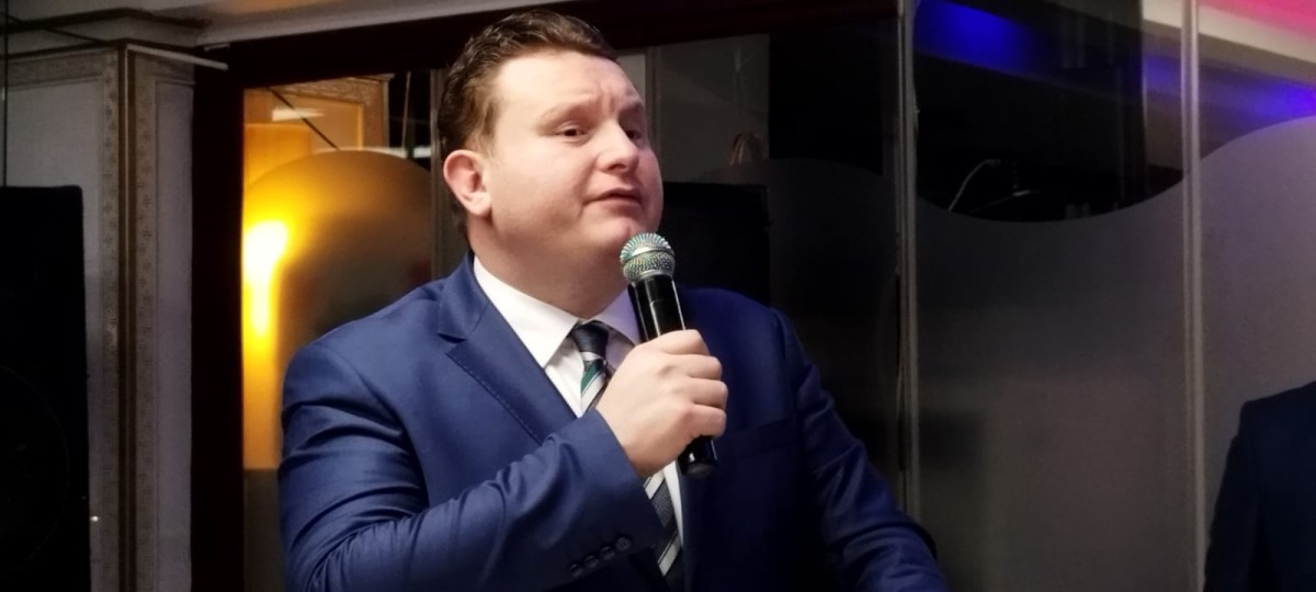 Muhammed Levent Bülbül Adapazarı İlçe Teşkilatının düzenlediği iftar Yemeğinde Konuştu
