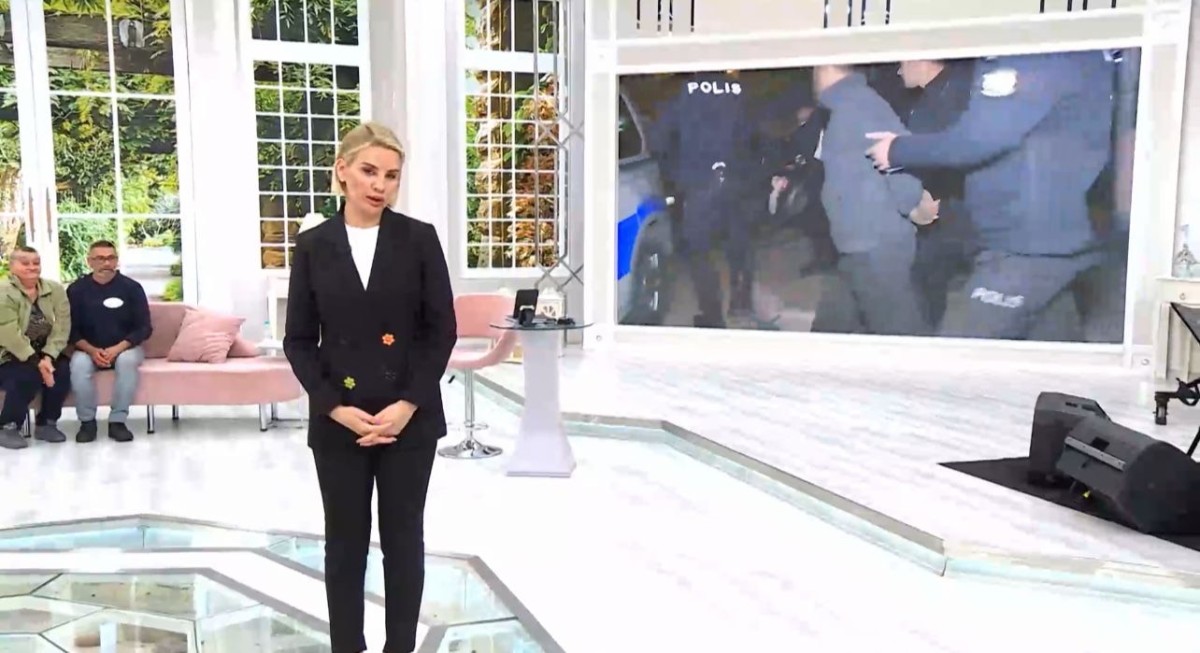 Türkiye’nin konuştuğu 12 yaşındaki S.T.K’ı Esra Erol buldu. 