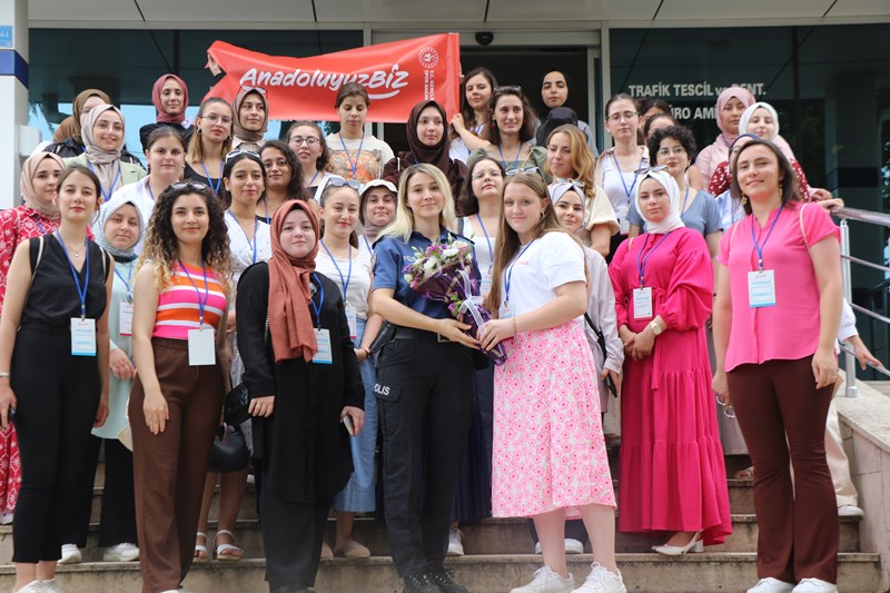 “AnadoluyuzBİZ” GENÇLERİ SAKARYA’DA