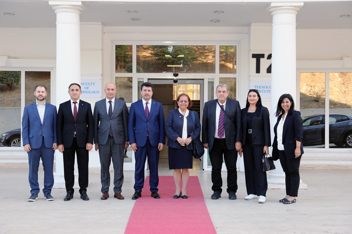 YÖKAK saha izlemesini tamamladı  SUBÜ tam akreditasyon yolunda